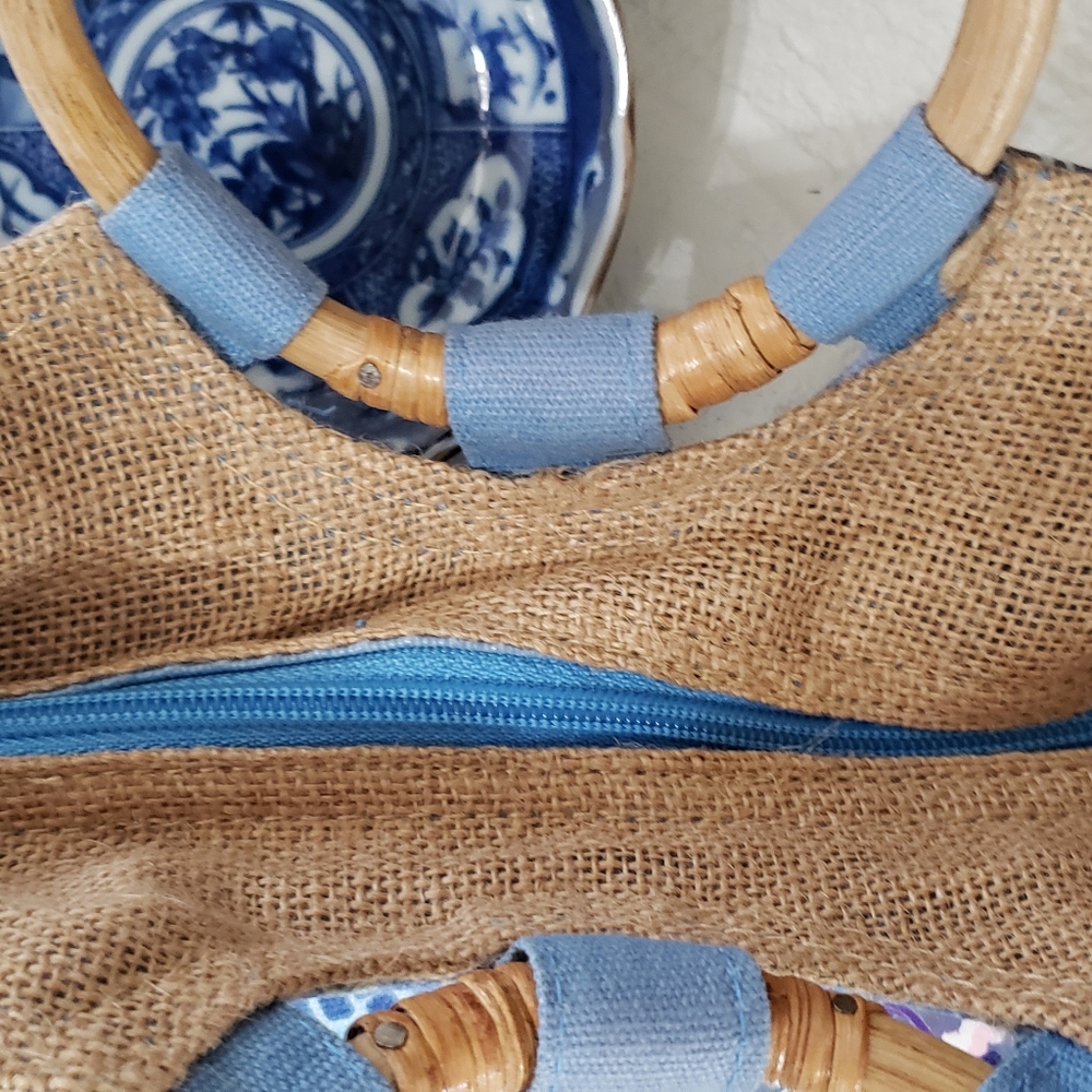 Sun 'n' Sand Pocketbook - Picture 5 of 8